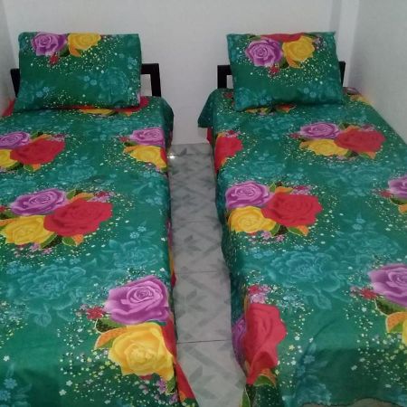 Rr House Hotell Colombo Eksteriør bilde