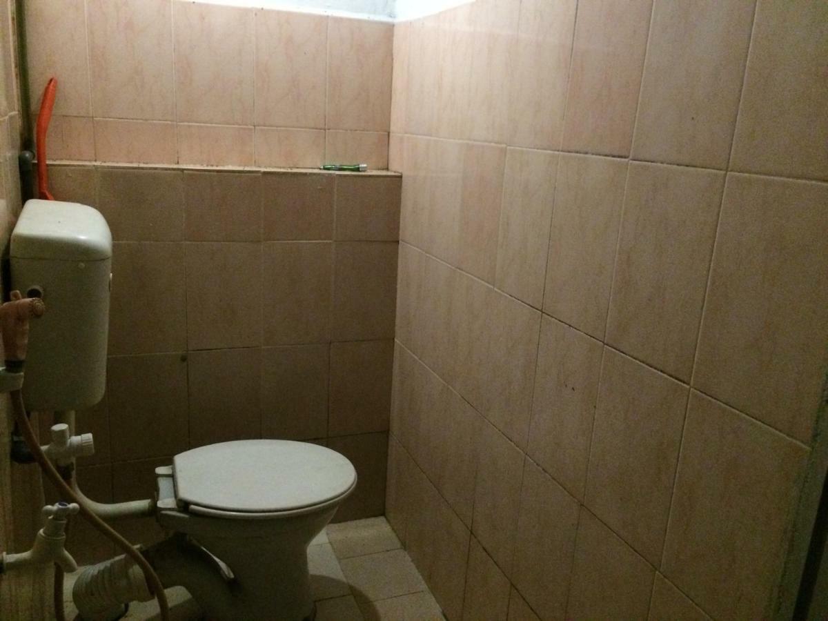 Rr House Hotell Colombo Eksteriør bilde
